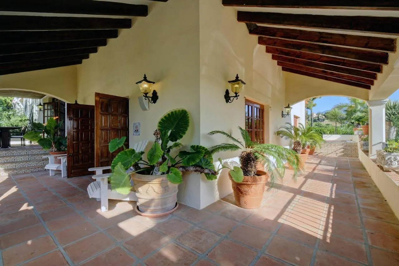 Guest house Private 10 Bedroom Nr Marbella, Villa Candela Benahavis