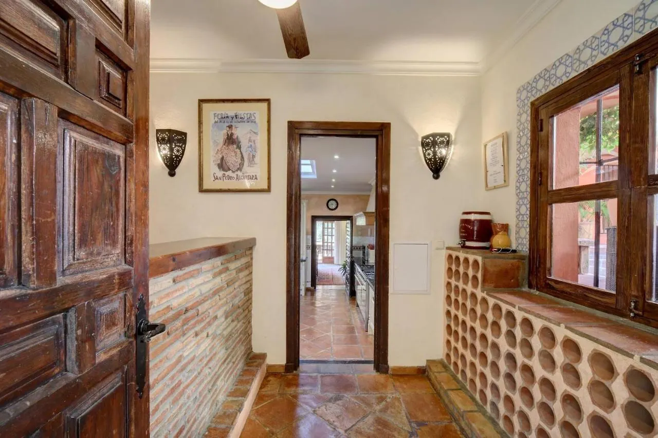 Private 10 Bedroom Nr Marbella, Villa Candela Benahavis 0*,