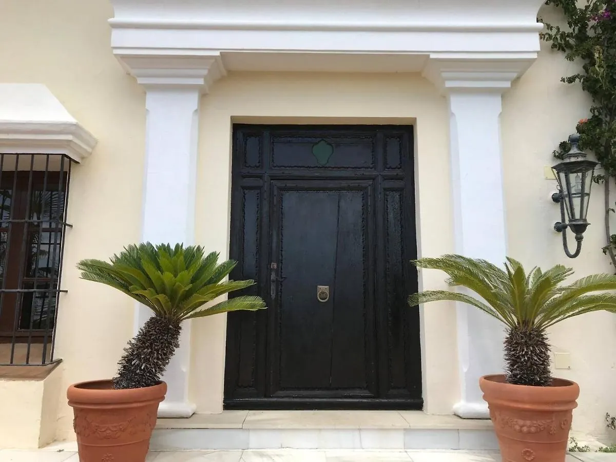 Guest house Private 10 Bedroom Nr Marbella, Villa Candela Benahavis