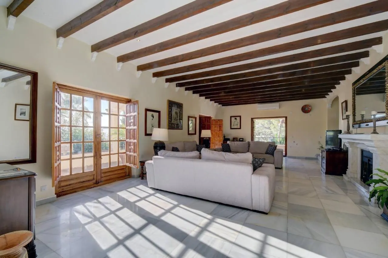 Guest house Private 10 Bedroom Nr Marbella, Villa Candela Benahavis
