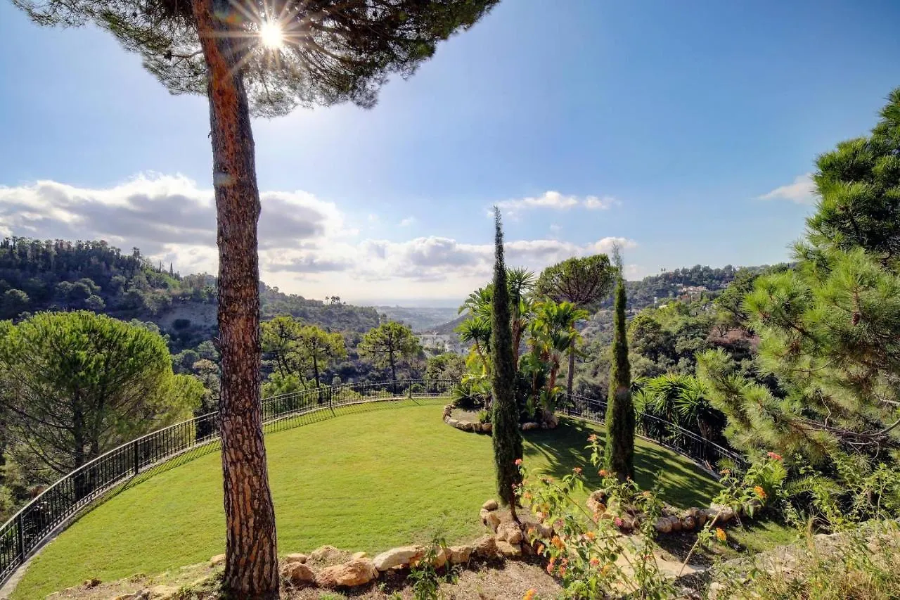 Private 10 Bedroom Nr Marbella, Villa Candela Benahavis Spain